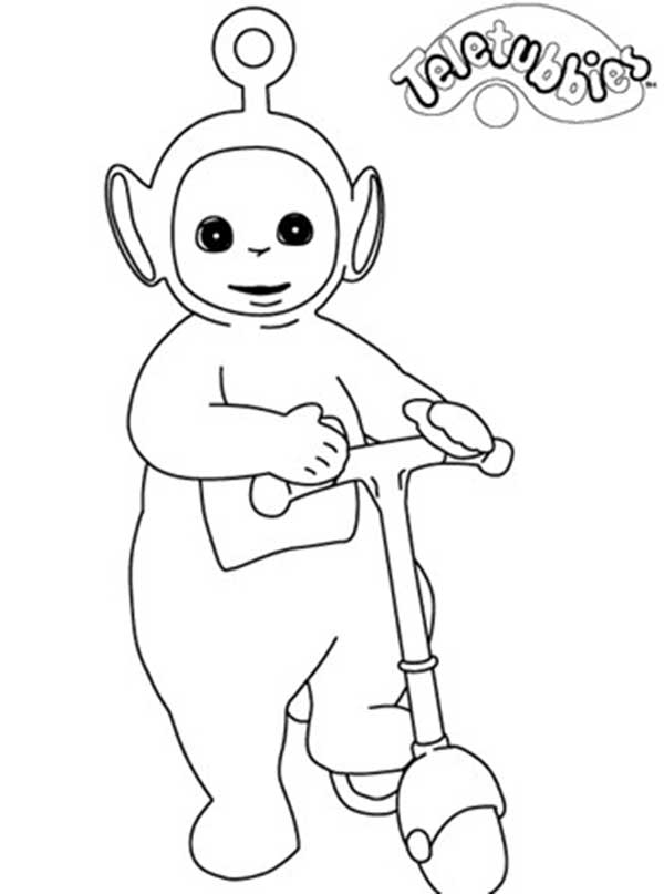 Dipsy 1 andando de patinete